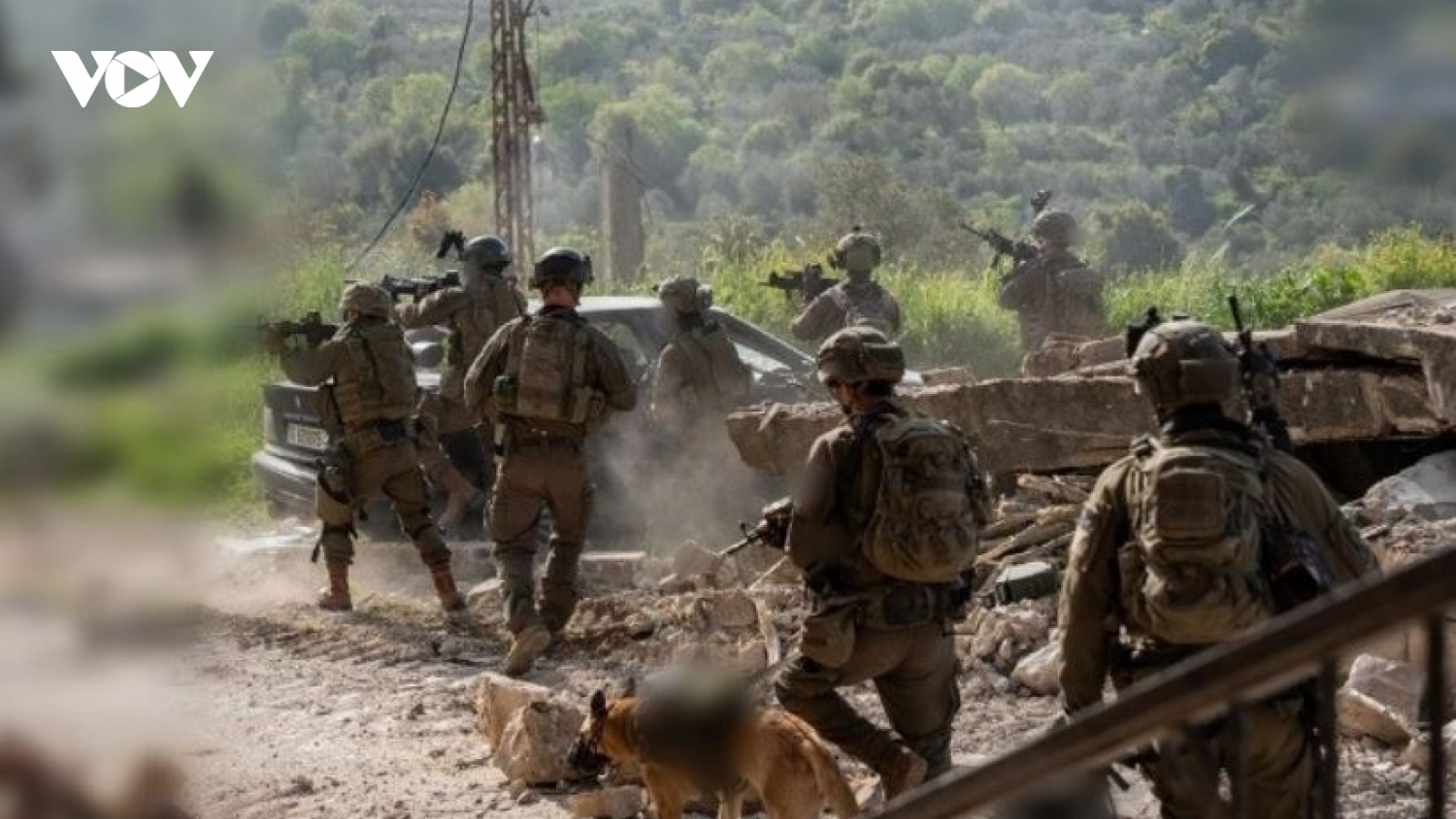 Israel và Hezbollah tiếp tục tấn công lẫn nhau