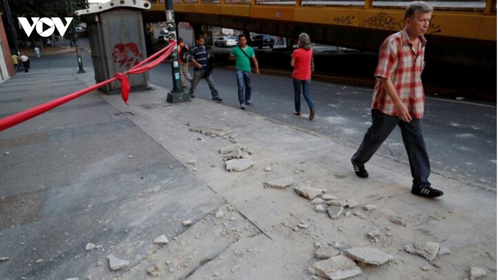 Động đất mạnh tại Venezuela, cảnh báo sóng thần