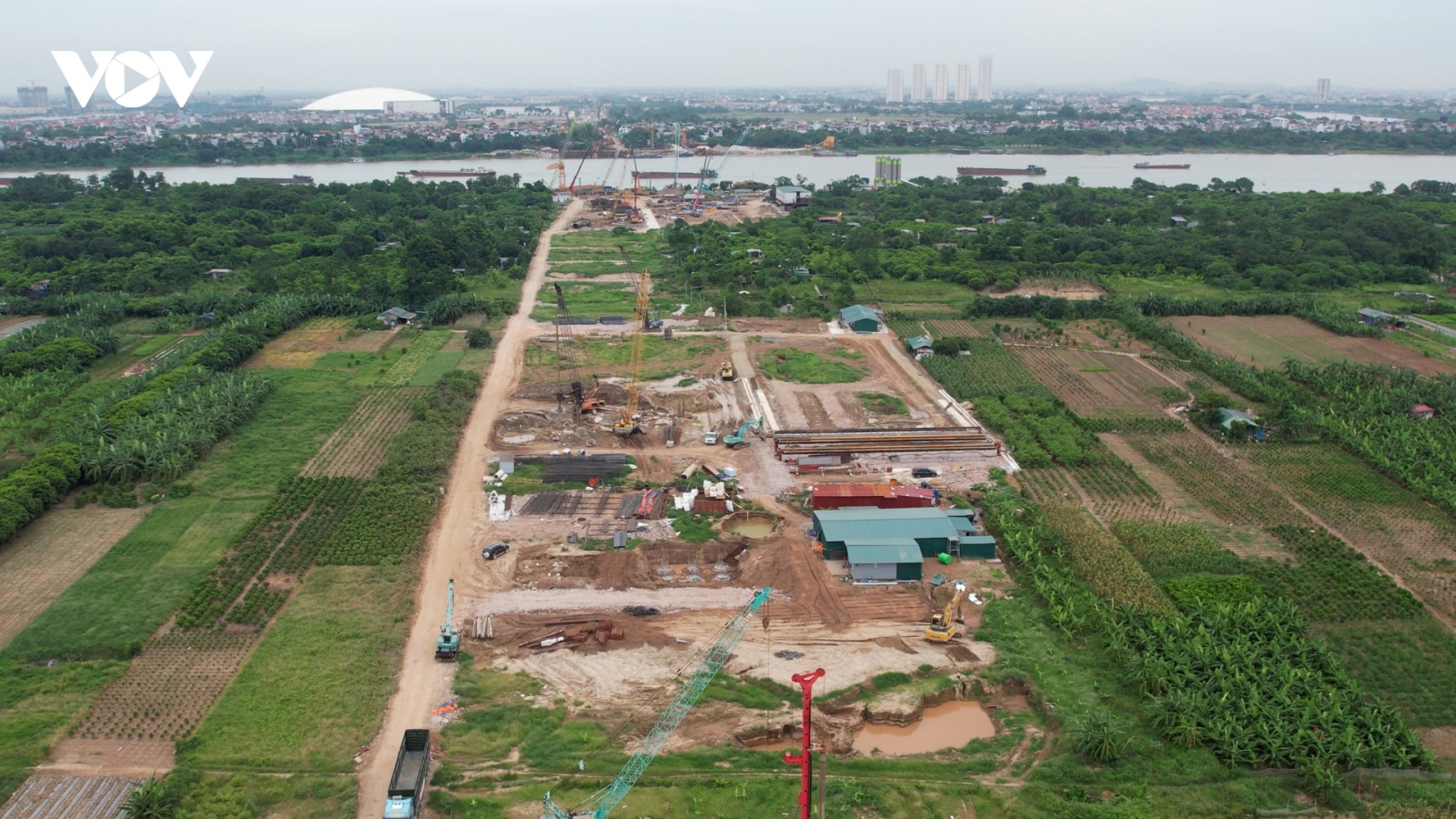 Toàn cảnh cầu Tứ Liên, biểu tượng mới bên sông Hồng của Hà Nội đang thành hình