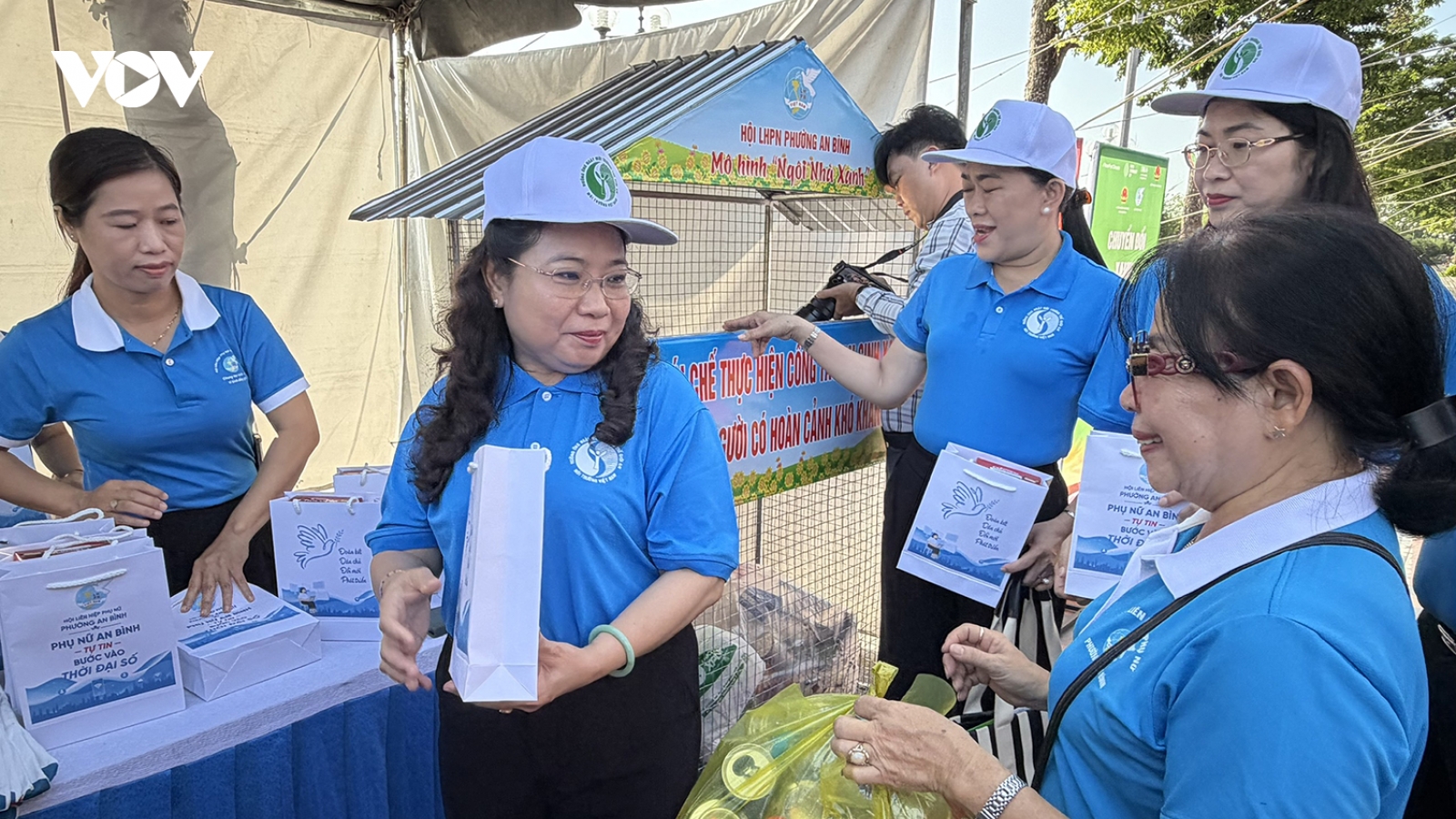 Cần Thơ phát động phong trào thi đua toàn dân tham gia bảo vệ môi trường