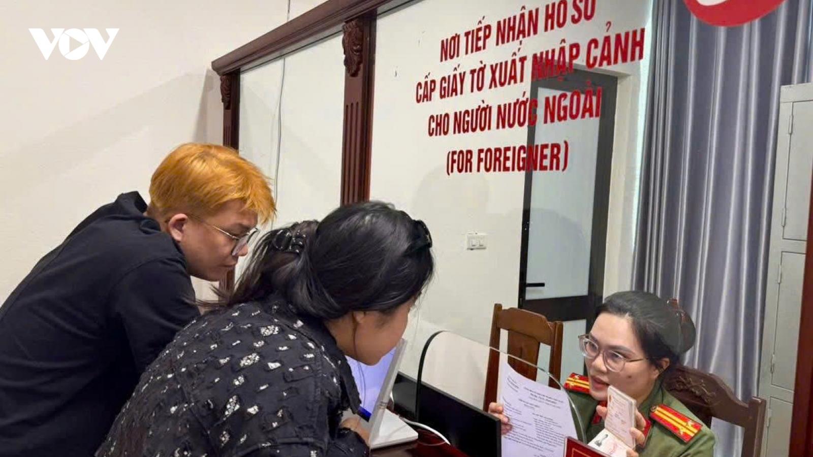 Chuyển đổi số ở Thanh Hóa: Cấp tài khoản định danh điện tử cho người nước ngoài