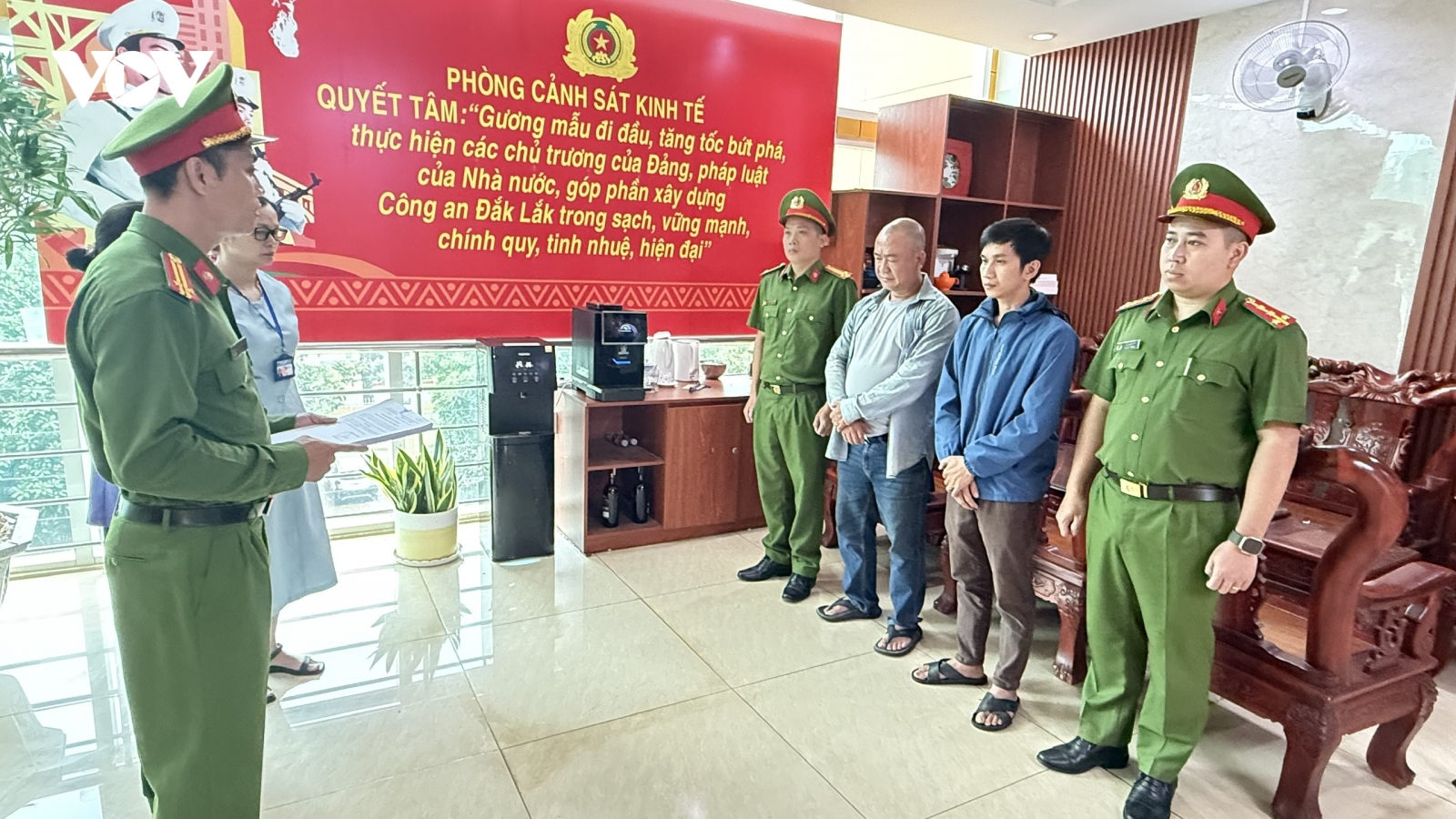 Khởi tố doanh nghiệp dùng hai sổ sách kế toán, che giấu doanh thu gần 379 tỷ đồng