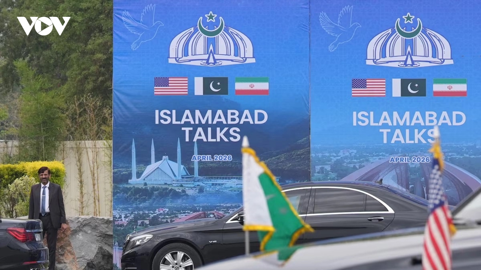 Thủ tướng Pakistan kêu gọi các bên kiềm chế, cho hòa bình "thêm cơ hội"