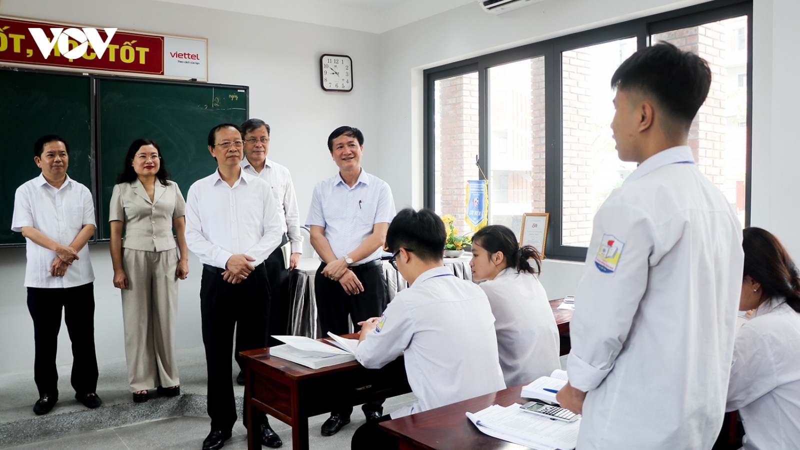 Bộ GD&ĐT rà soát công tác tổ chức thi tốt nghiệp THPT 2026 với các tỉnh, thành