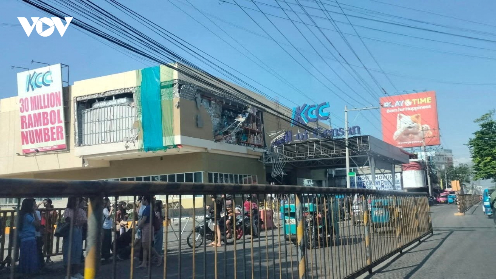 Động đất 7,8 độ tại Philippines: Ít nhất 1 người thiệt mạng