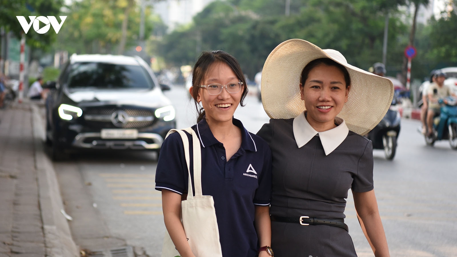 Sĩ tử thi chuyên lớp 10 ở Hà Nội nỗ lực chinh phục ước mơ
