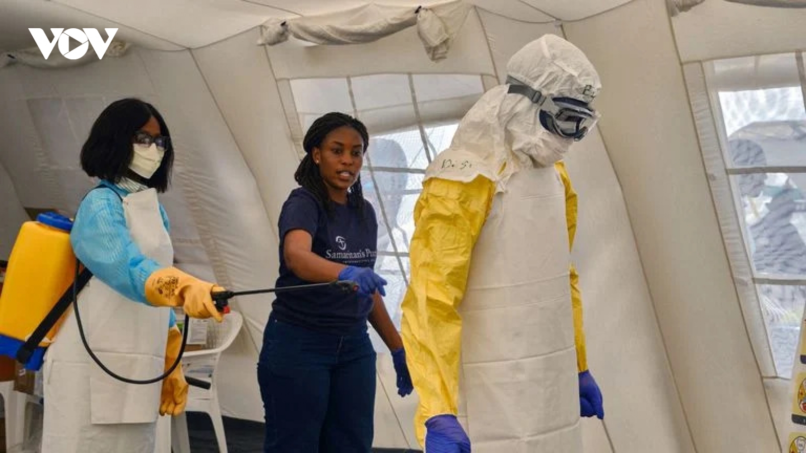 G7 kêu gọi phản ứng mạnh mẽ để đẩy lùi dịch Ebola