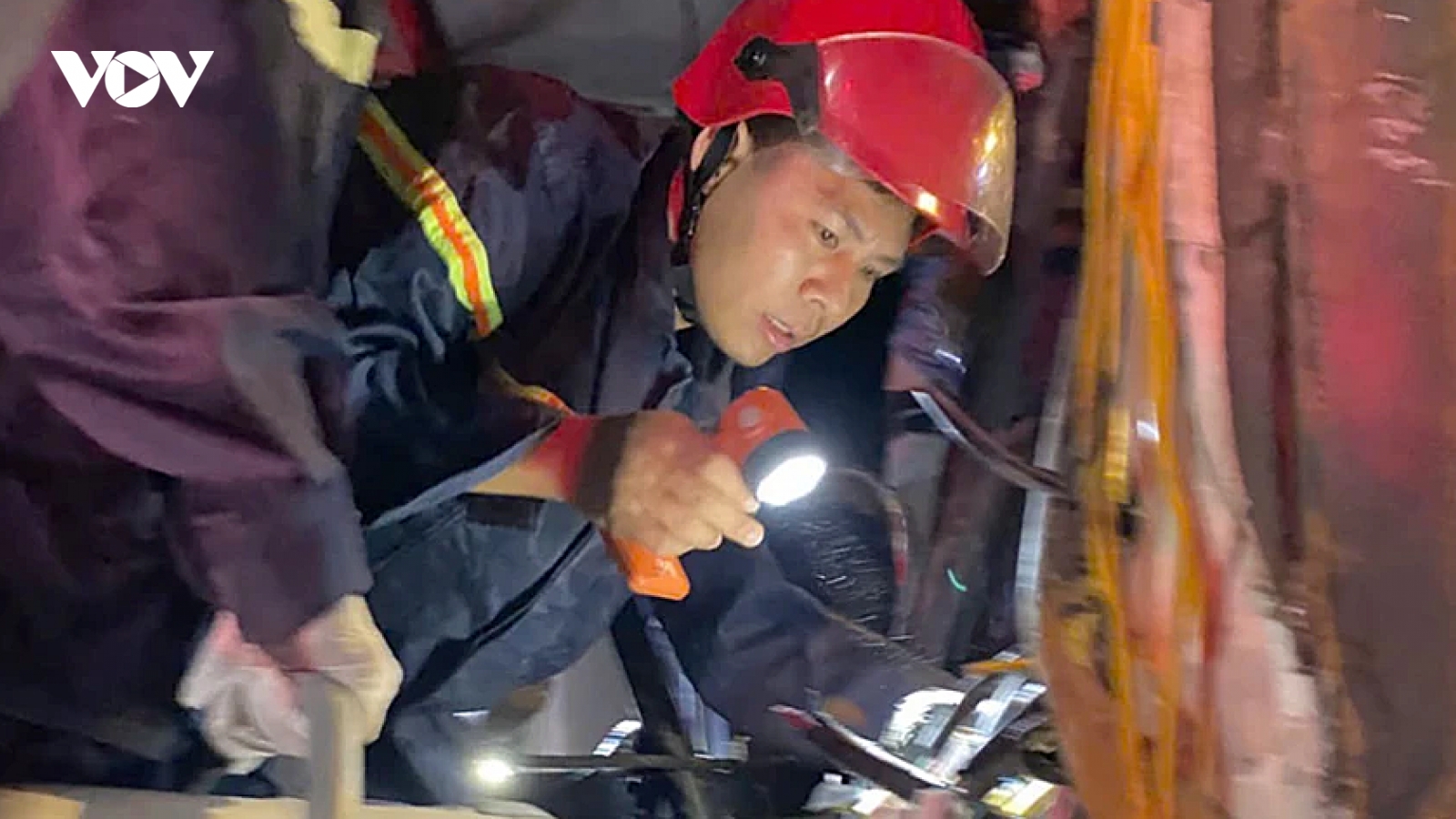 Nhiều người Hà Nội đi du lịch bị thương trong vụ tai nạn trên cao tốc qua Hà Tĩnh