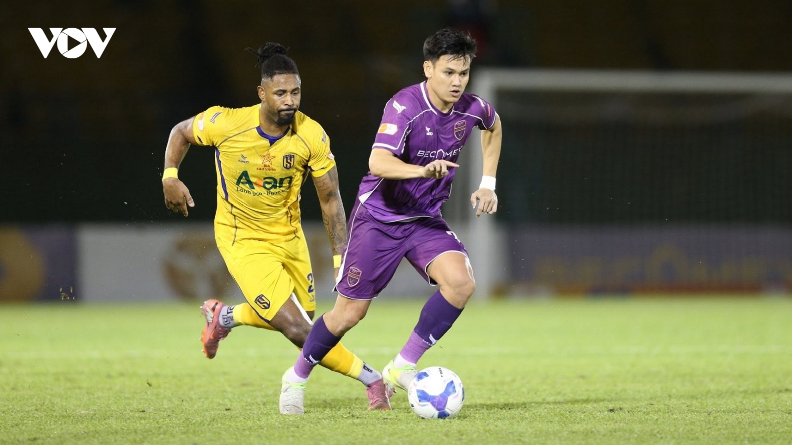 Chuyển nhượng V-League: Tuyển thủ Việt Nam chia tay CLB TP.HCM