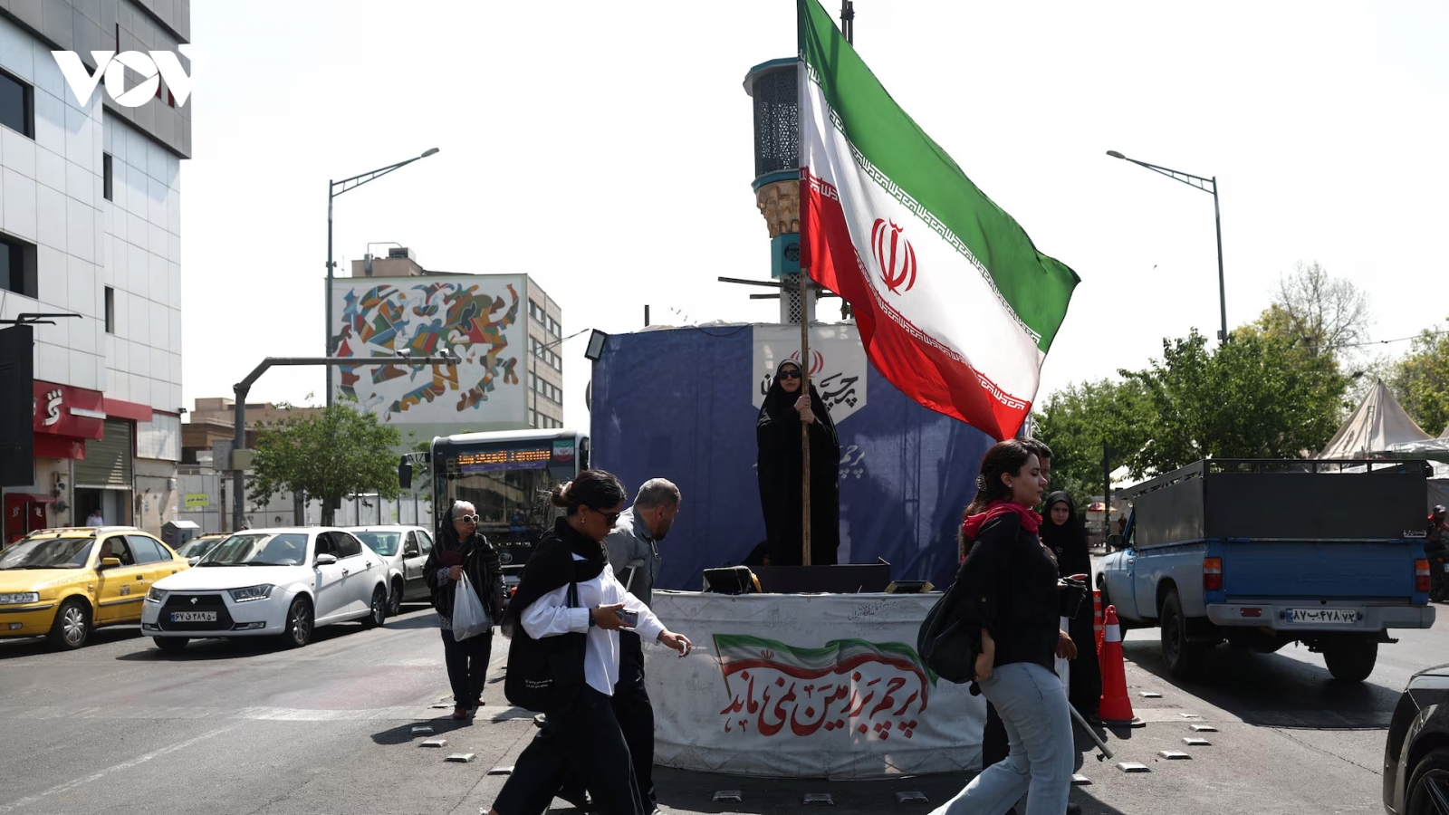 UAE bác bỏ thông tin chuyển hàng tỷ USD cho Iran