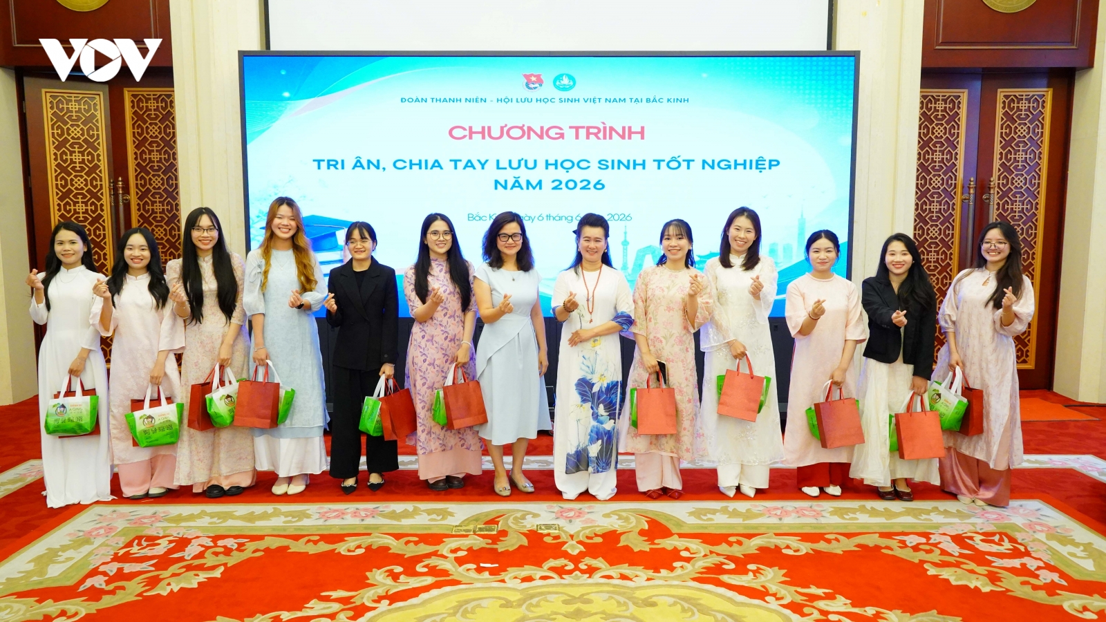 Lưu học sinh Việt Nam tại Bắc Kinh khát vọng đóng góp cho quê hương