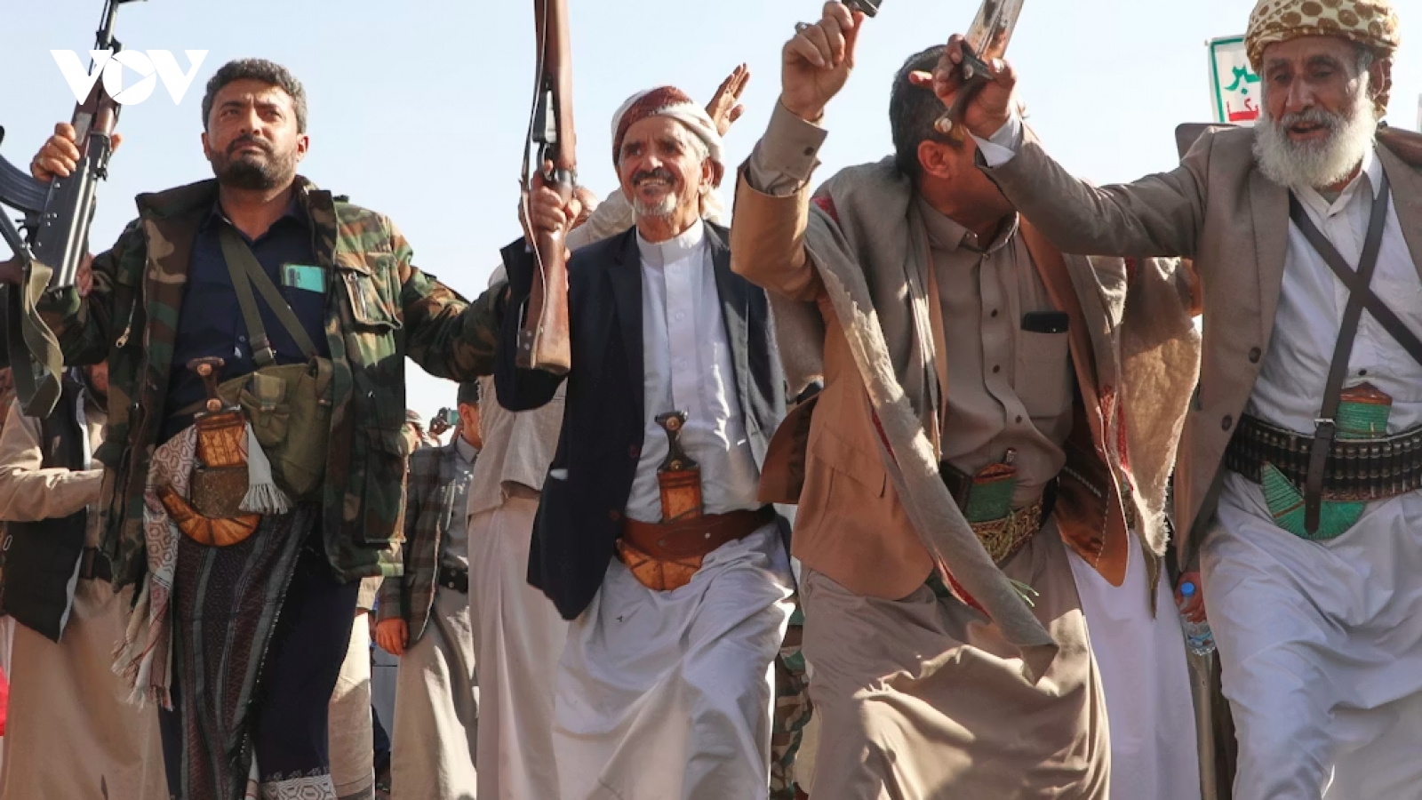 Nguy cơ đặt ra khi Houthi và Al-Shabaab có thể chặn đứng yết hầu Biển Đỏ