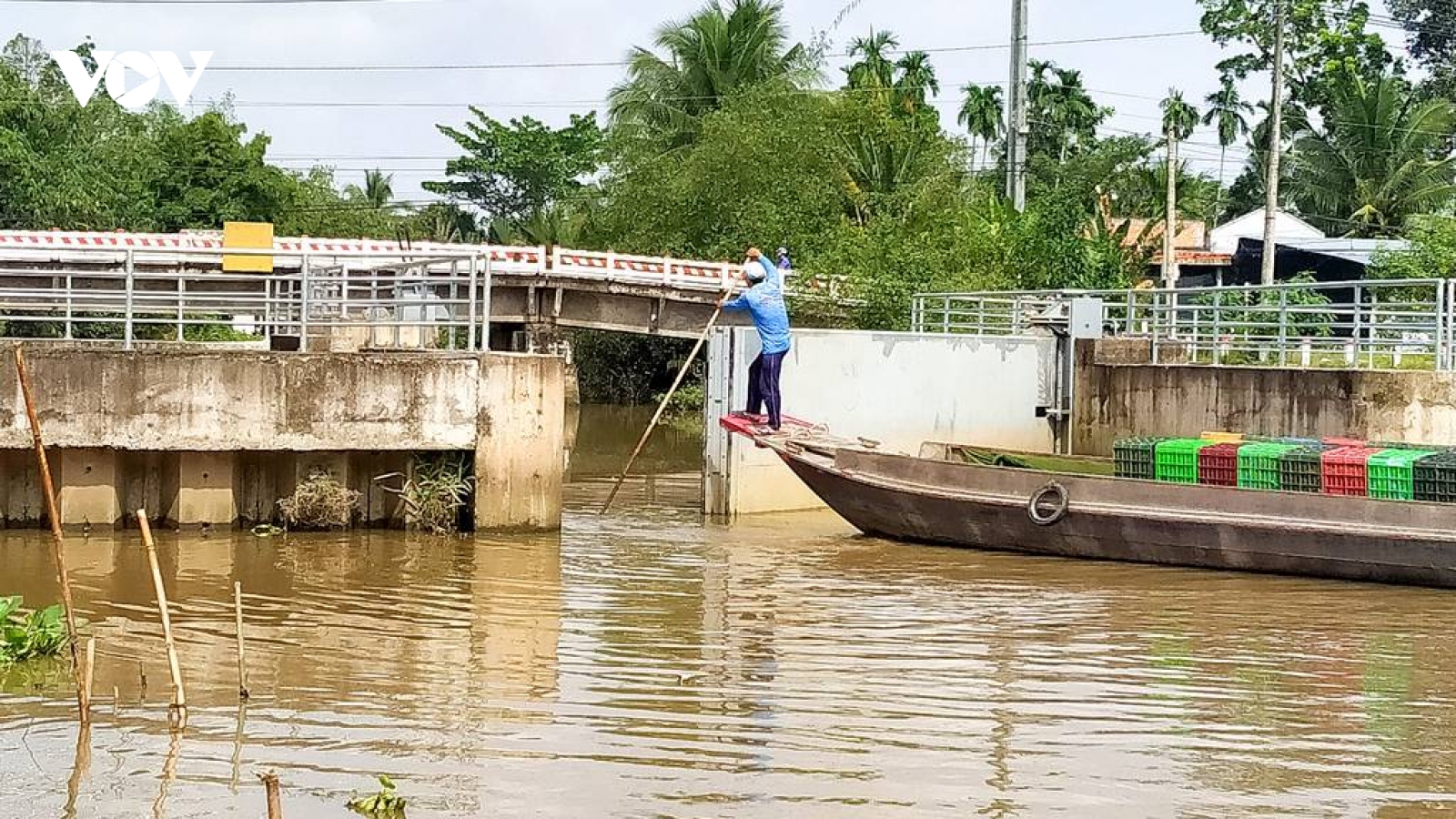 Ưu tiên đầu tư các dự án liên vùng phòng, chống sụt lún, sạt lở ở ĐBSCL