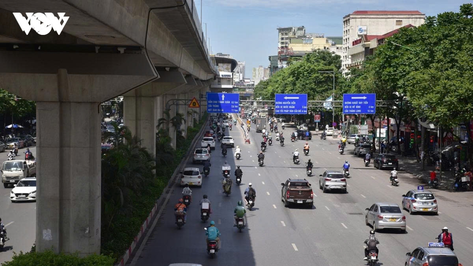 Thời tiết hôm nay 25/6: Miền Bắc, miền Trung nắng nóng, miền Nam có mưa rào