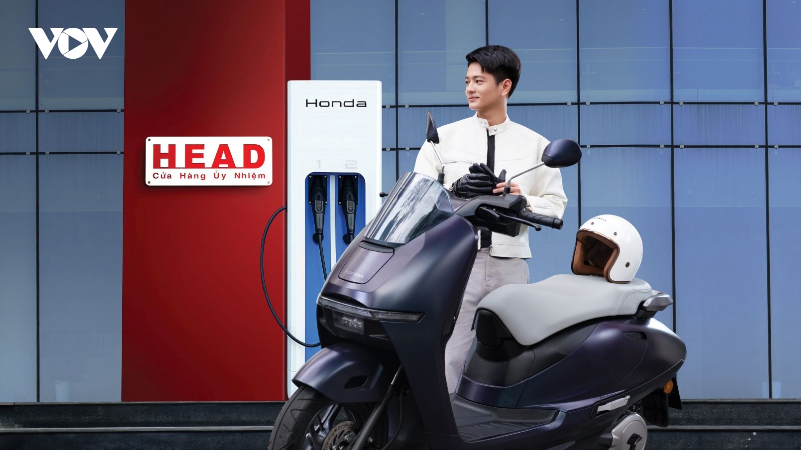 Honda Việt Nam mở bán CUV e: và UC3, kích hoạt hệ thống trạm đổi và sạc pin