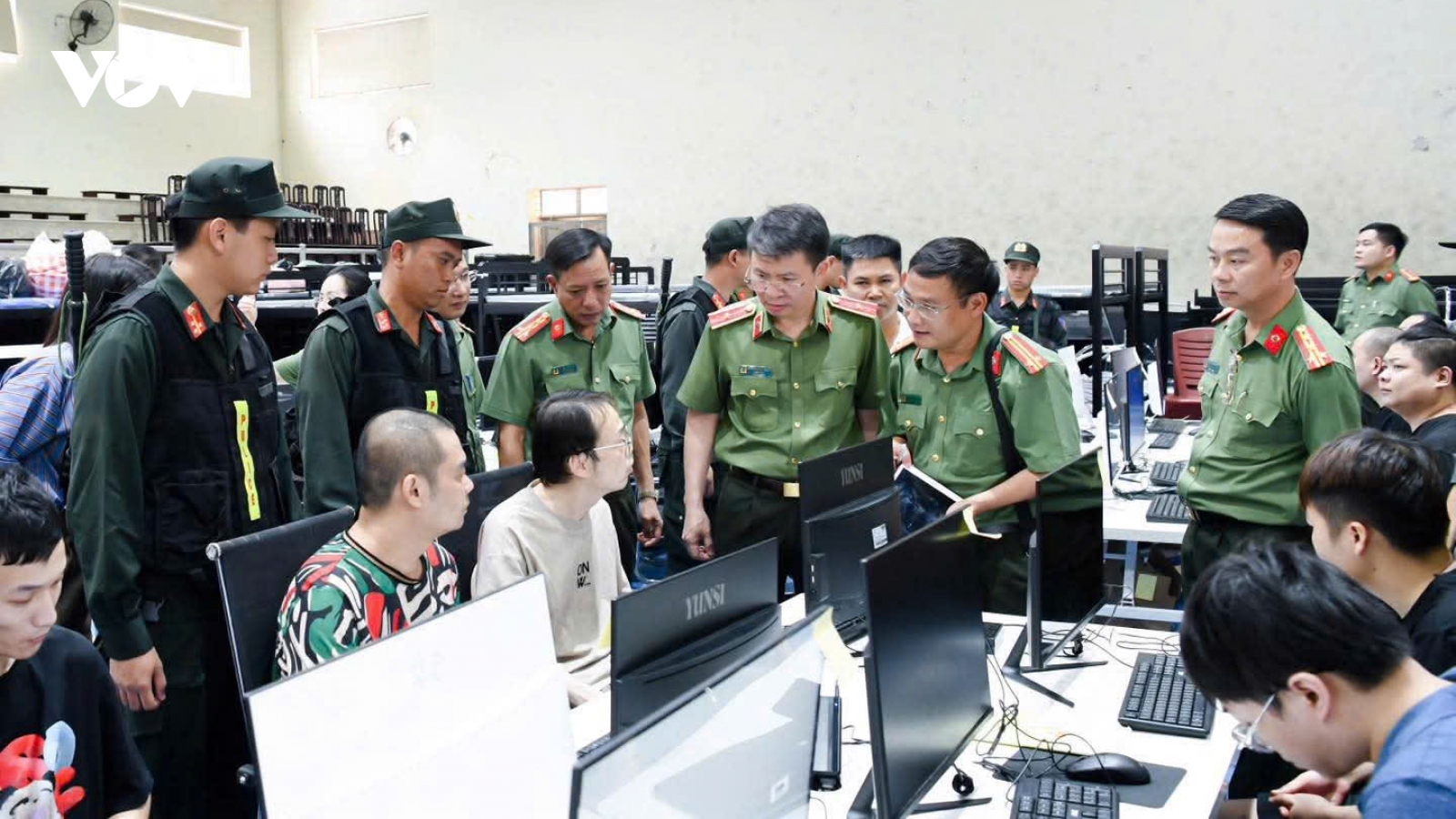 Vô hiệu hóa trung tâm lừa đảo trực tuyến trước giờ vận hành