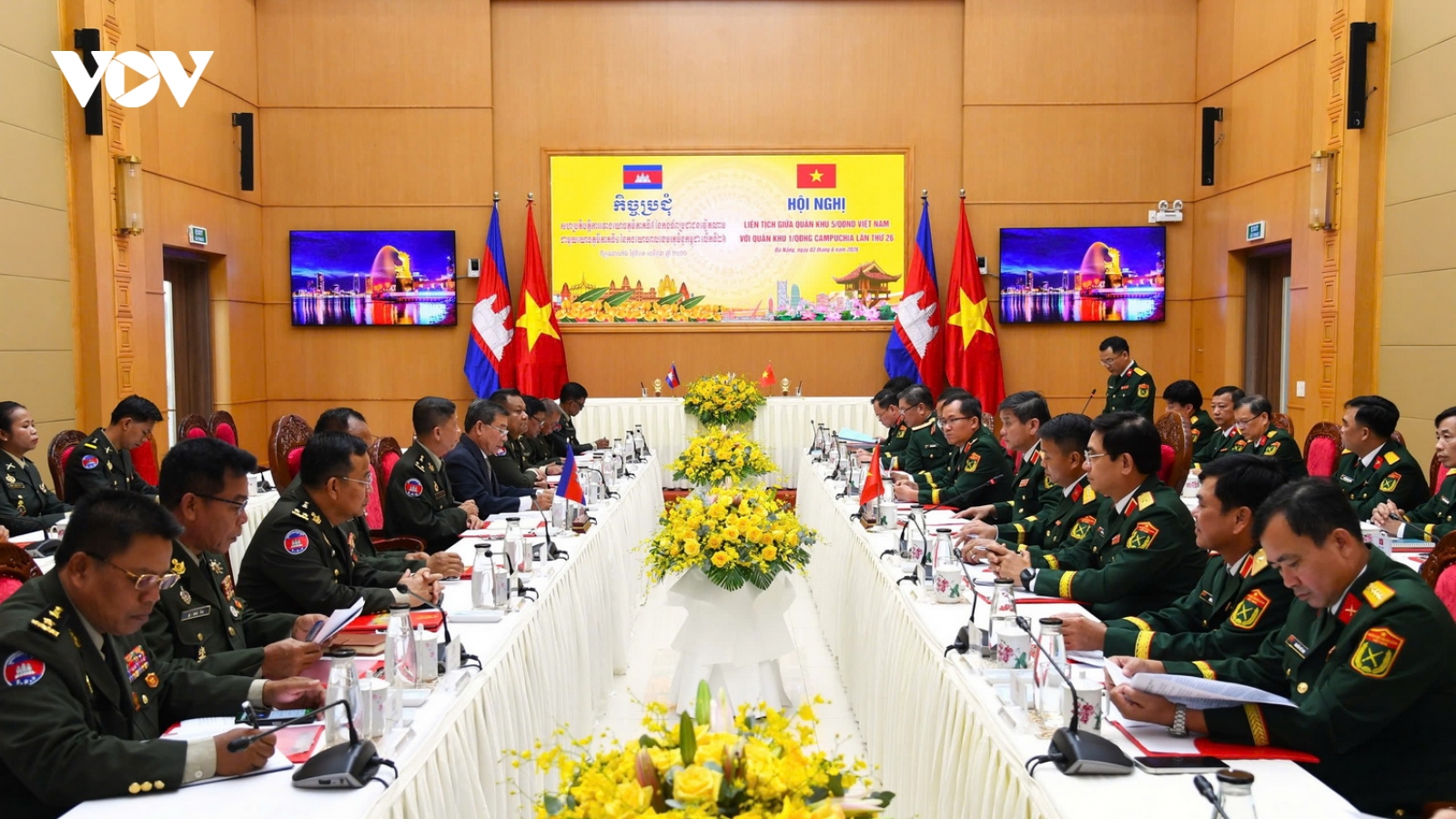 Quân khu 5 (Việt Nam) và Quân khu 1 (Campuchia) phối hợp bảo vệ an ninh biên giới