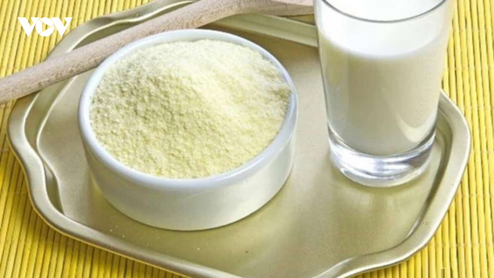 Hải quan rà soát việc nhập khẩu sản phẩm dinh dưỡng công thức Similac dành cho trẻ