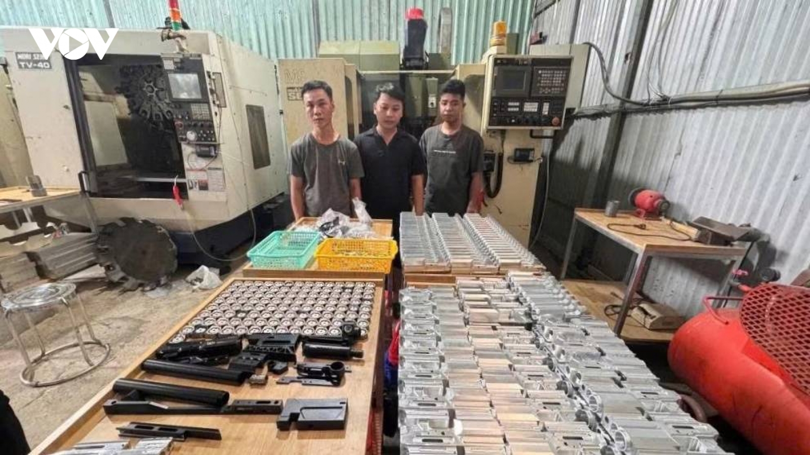 Nóng 24h ngày 8/6: Thủ đoạn của đường dây sản xuất vũ khí quân dụng liên tỉnh