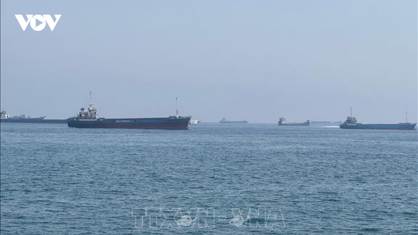 11 tàu Iran đã vượt qua khu vực phong tỏa của Mỹ