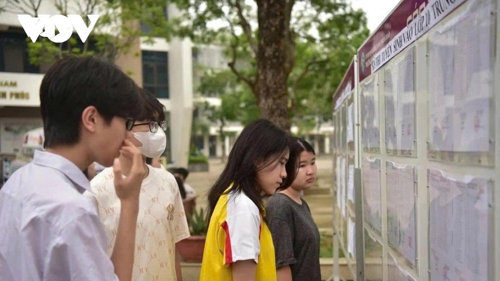 Điểm thi, điểm chuẩn chính thức vào lớp 10 công lập của Hà Nội năm học 2026-2027