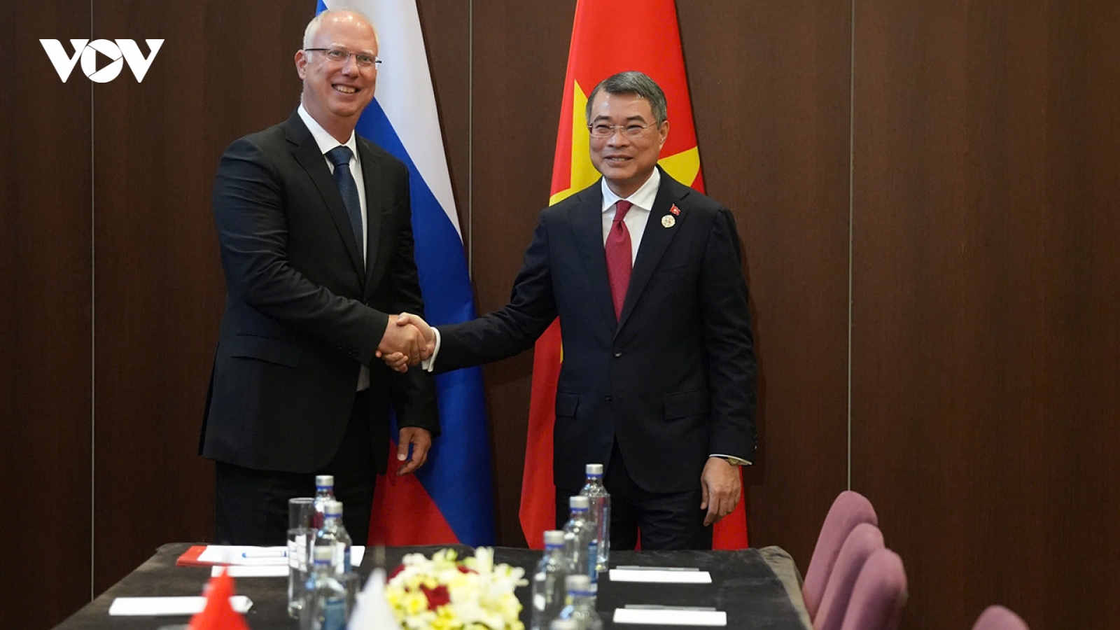 Thủ tướng Chính phủ tiếp Tổng Giám đốc Quỹ Đầu tư trực tiếp Nga Kiril Dmitriev