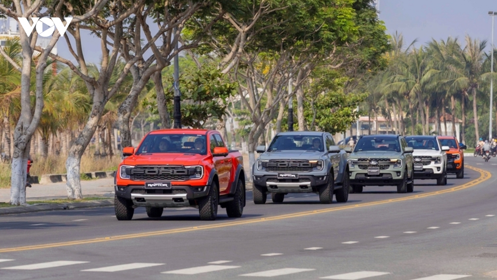 Xe bán tải chính thức được phép tham gia giao thông như ô tô con