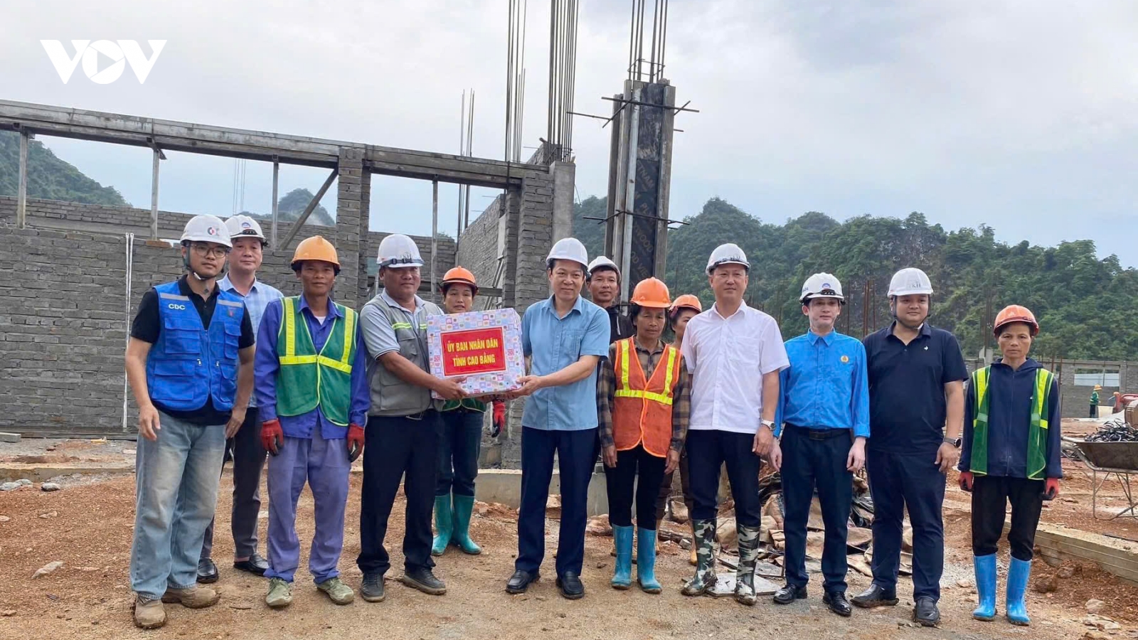 Cao Bằng quyết tâm hoàn thành 11 trường nội trú trước năm học mới