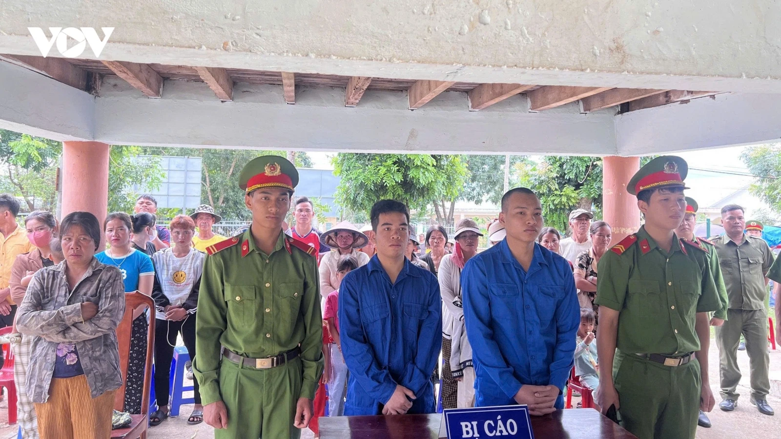 Mua ma túy về sử dụng, hai thanh niên lĩnh án tù