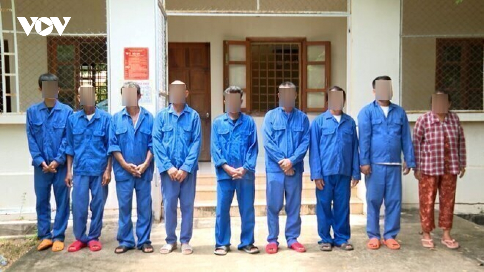 Bắt 8 đối tượng mua bán tàng trữ thuốc nổ tại TP.HCM