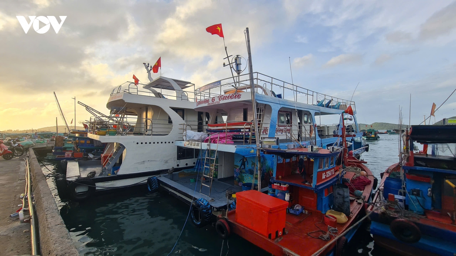 Doanh nghiệp du lịch Phú Quốc ngưng khai thác tour cano đi đảo sau sự cố lật tàu