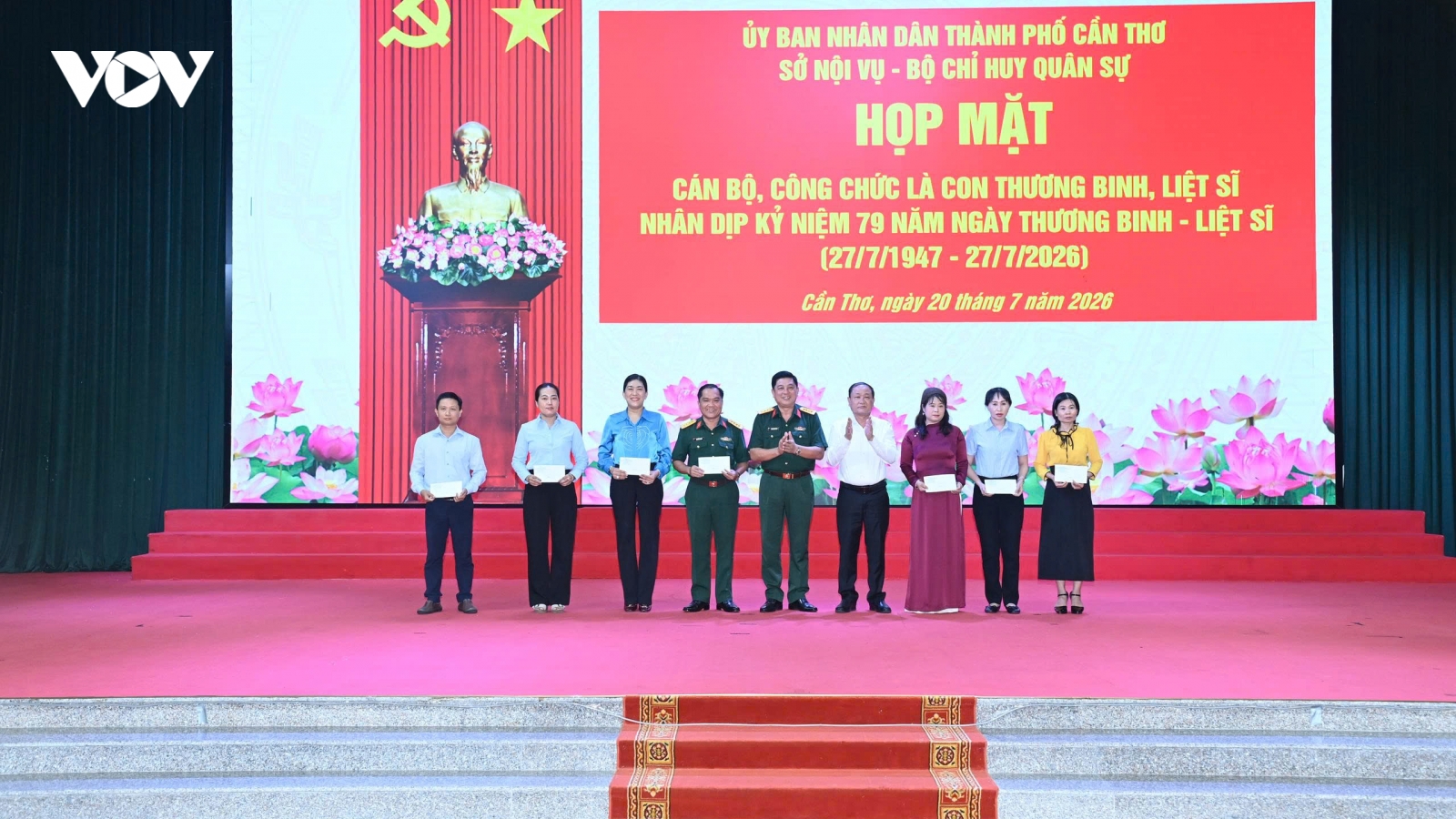 Cần Thơ: Họp mặt cán bộ, công chức là con thương binh, liệt sĩ