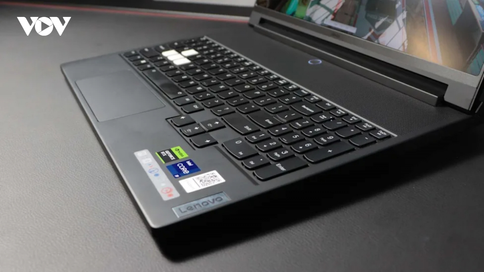 SSD do Trung Quốc sản xuất lần đầu xuất hiện trên laptop Lenovo bán toàn cầu