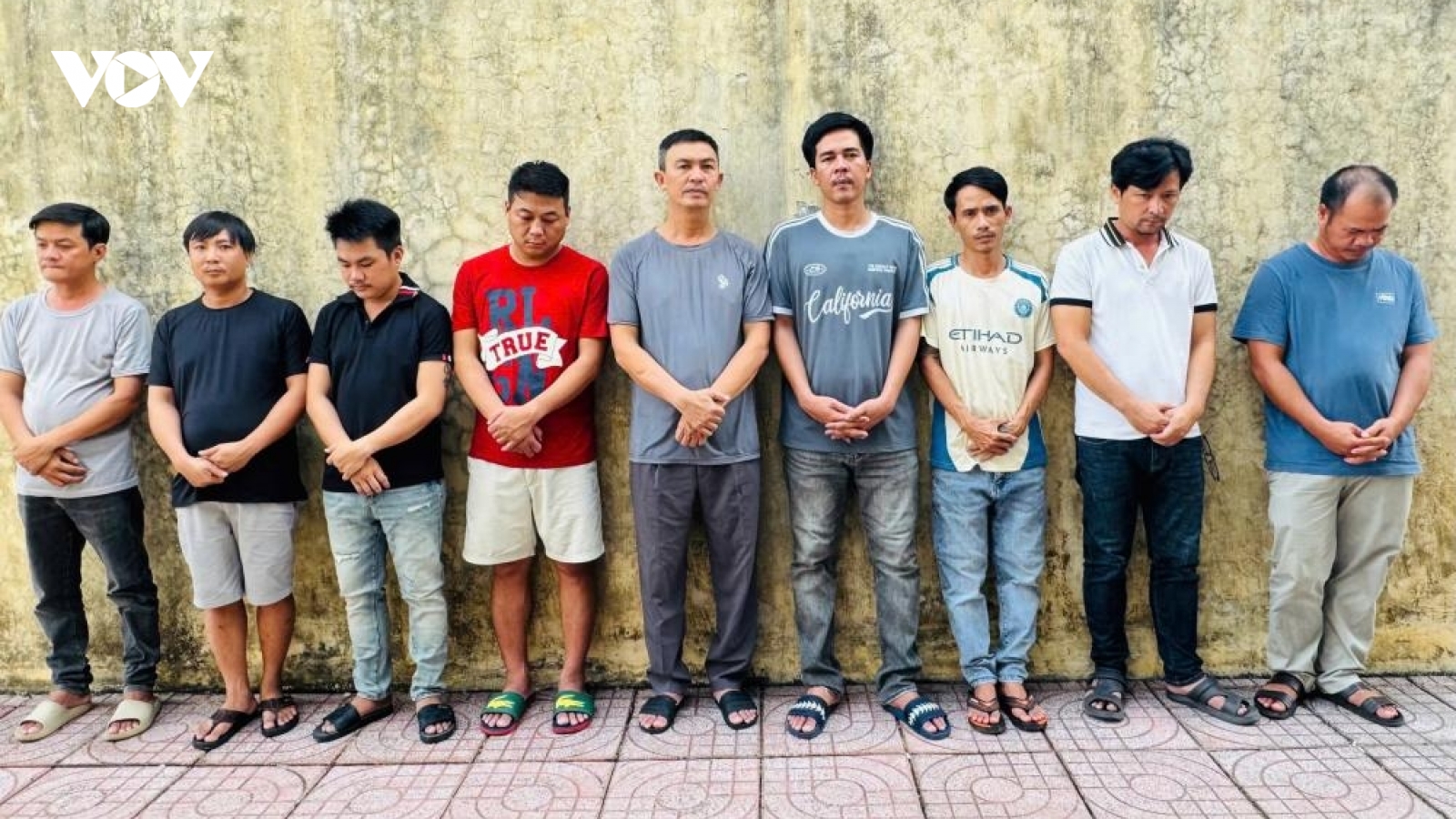 Khởi tố 9 bị can trong đường dây cá độ bóng đá trực tuyến hơn 200 tỷ đồng