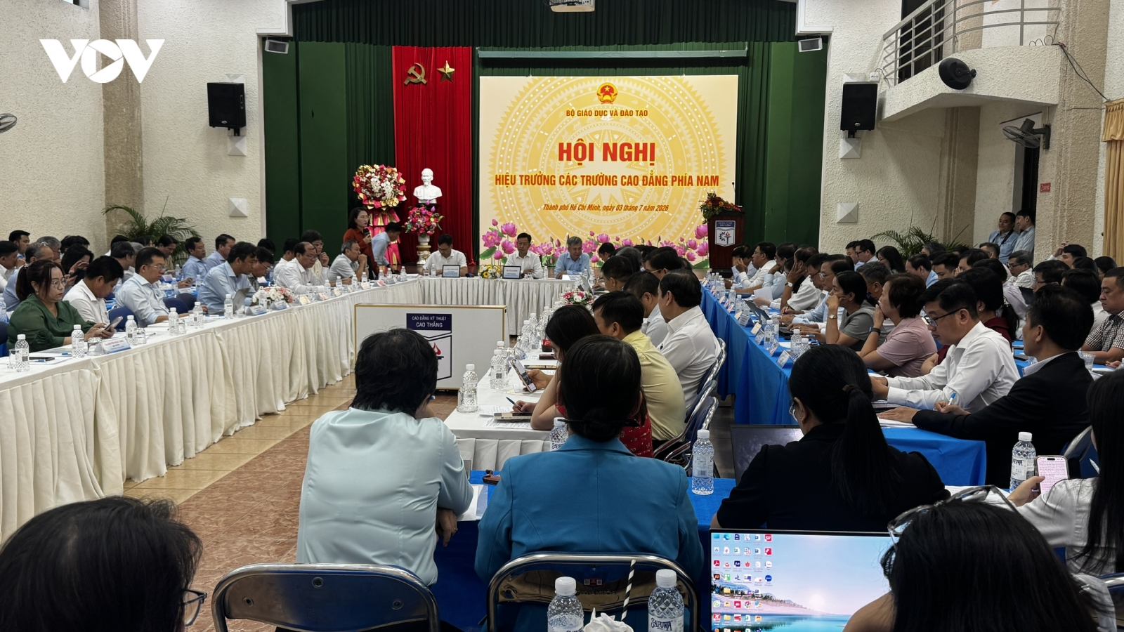 Trường cao đẳng tự chủ tài chính bằng đặt hàng và đào tạo theo đặt hàng