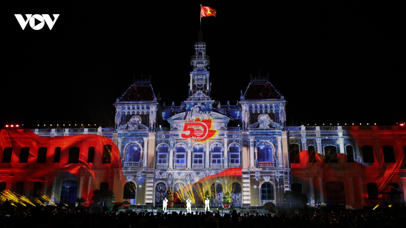 Mãn nhãn trình diễn 3D Mapping chào mừng 50 năm thành phố mang tên Bác