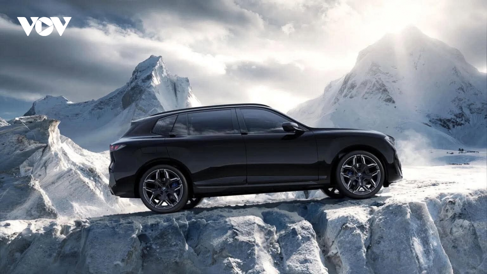 BMW X5 bản đặc biệt: Rộng hơn "đàn anh" X7, không gian chuẩn xe sang