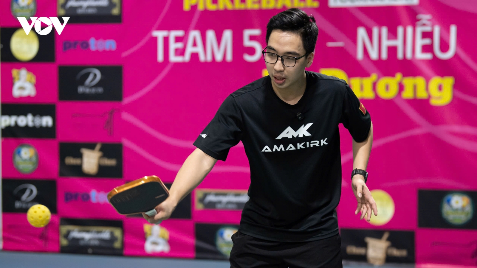 Nhập môn Pickleball: Hướng dẫn kỹ thuật Dink Slice Backhand cho người chơi ở ô 2