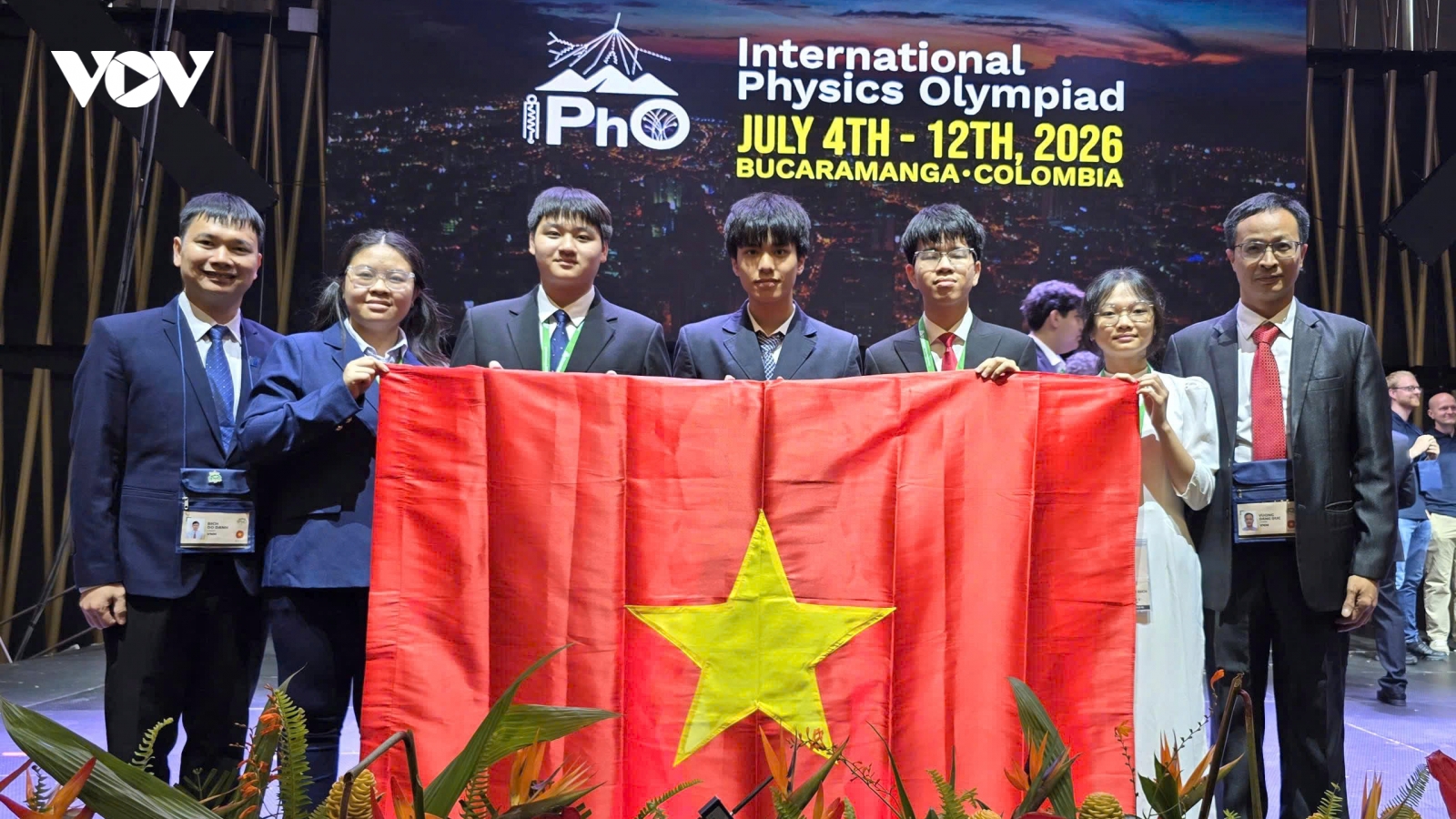 Việt Nam lập kỷ lục với 4 HCV tại Olympic Vật lý quốc tế 2026