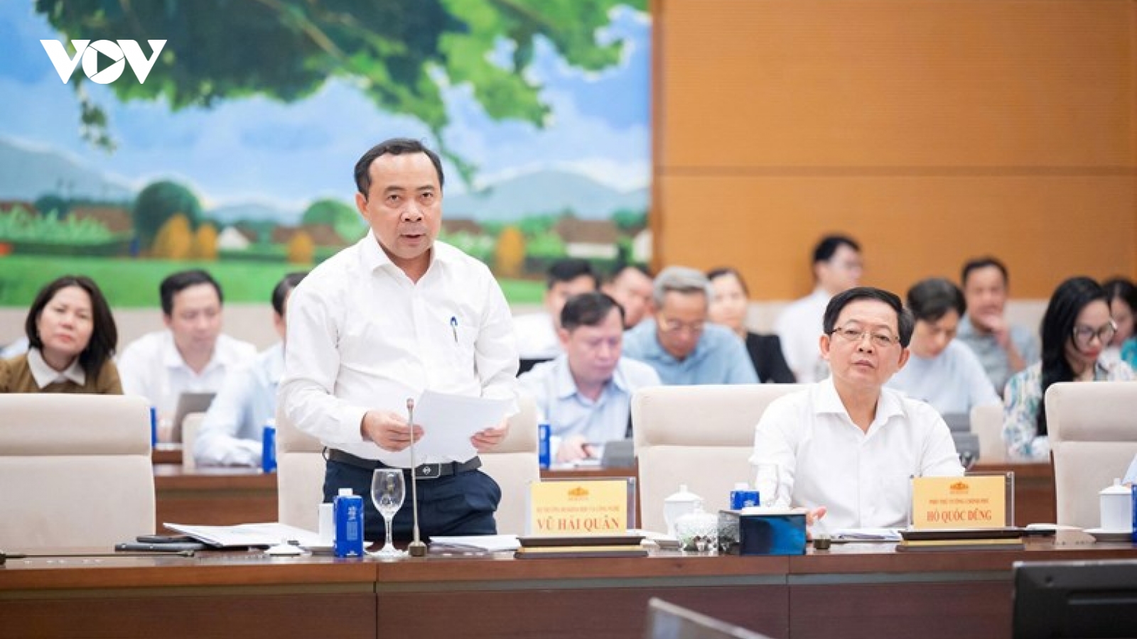 Cắt giảm hàng loạt rào cản, gỡ khó cho doanh nghiệp công nghệ, viễn thông