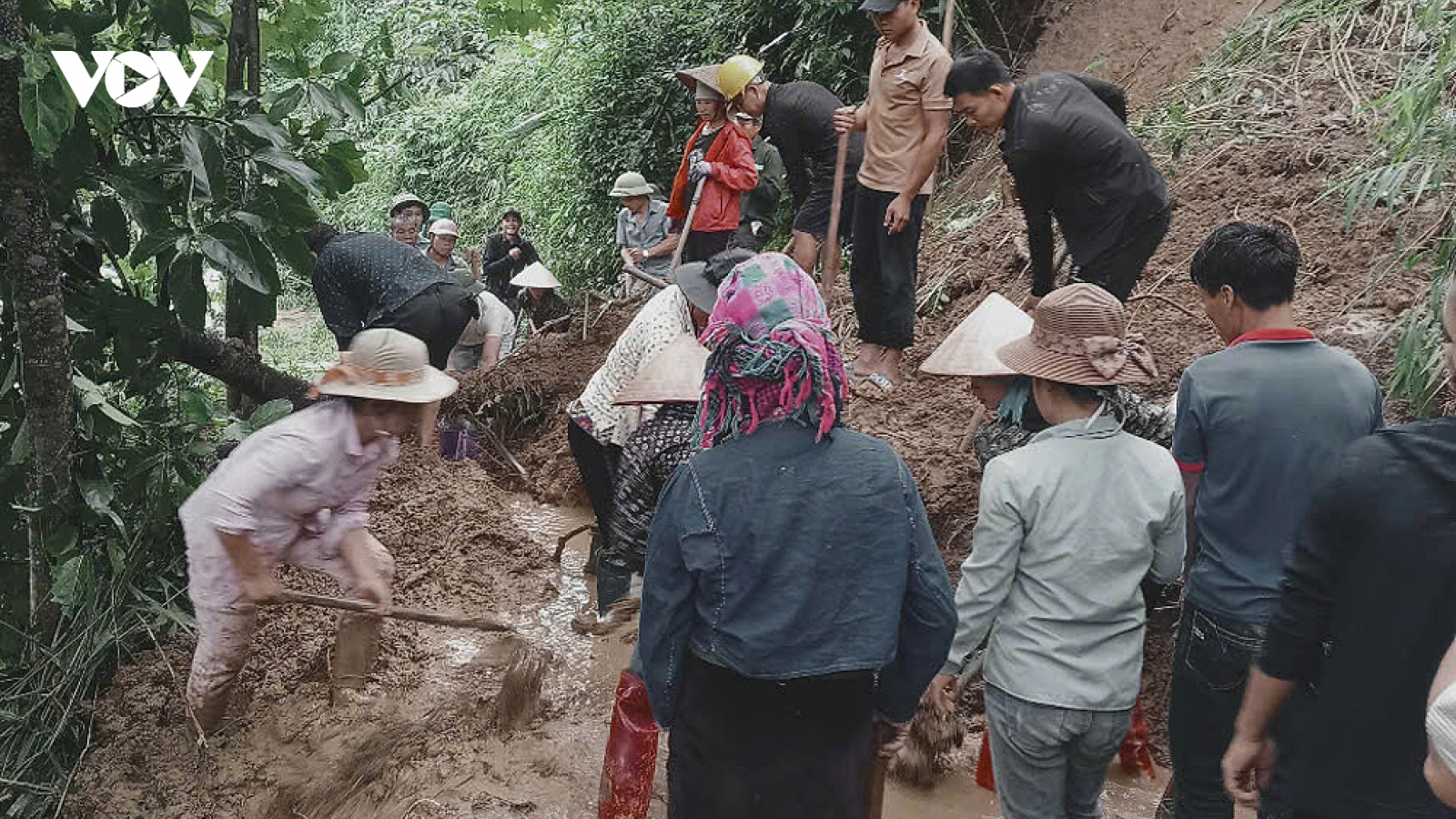 Dự báo mưa lớn, vùng cao Lào Cai khẩn trương ứng phó nguy cơ lũ quét, sạt lở