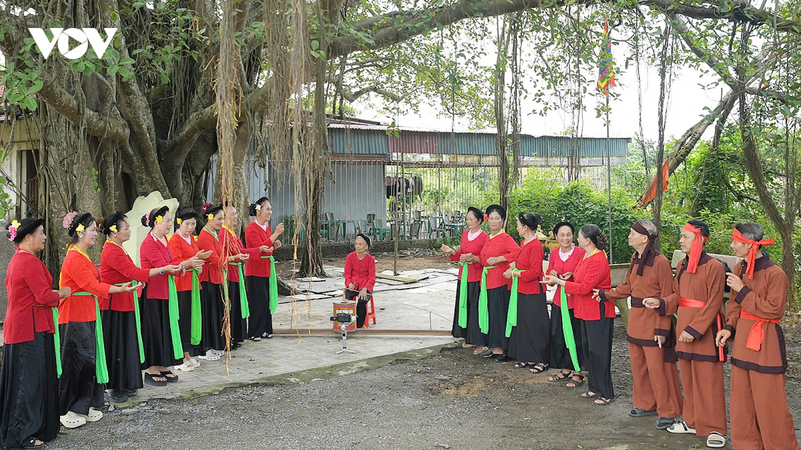 Nghệ thuật hát trống quân Phúc Lâm: Nhịp trống quân “giữ lửa” hồn quê Bắc Bộ