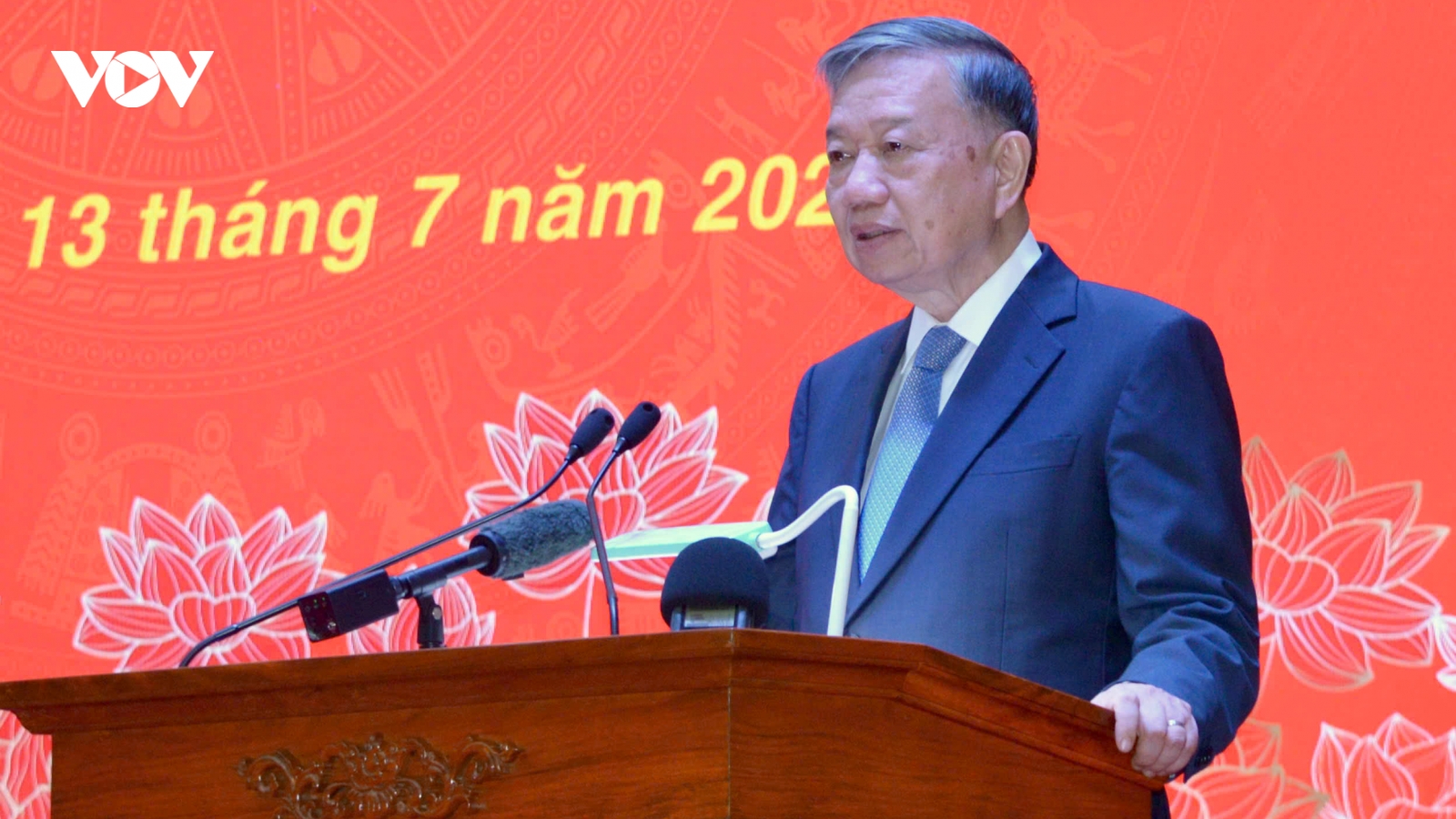 Chuyển mạnh từ tư duy quản lý phạm nhân sang quản trị quá trình cải tạo con người