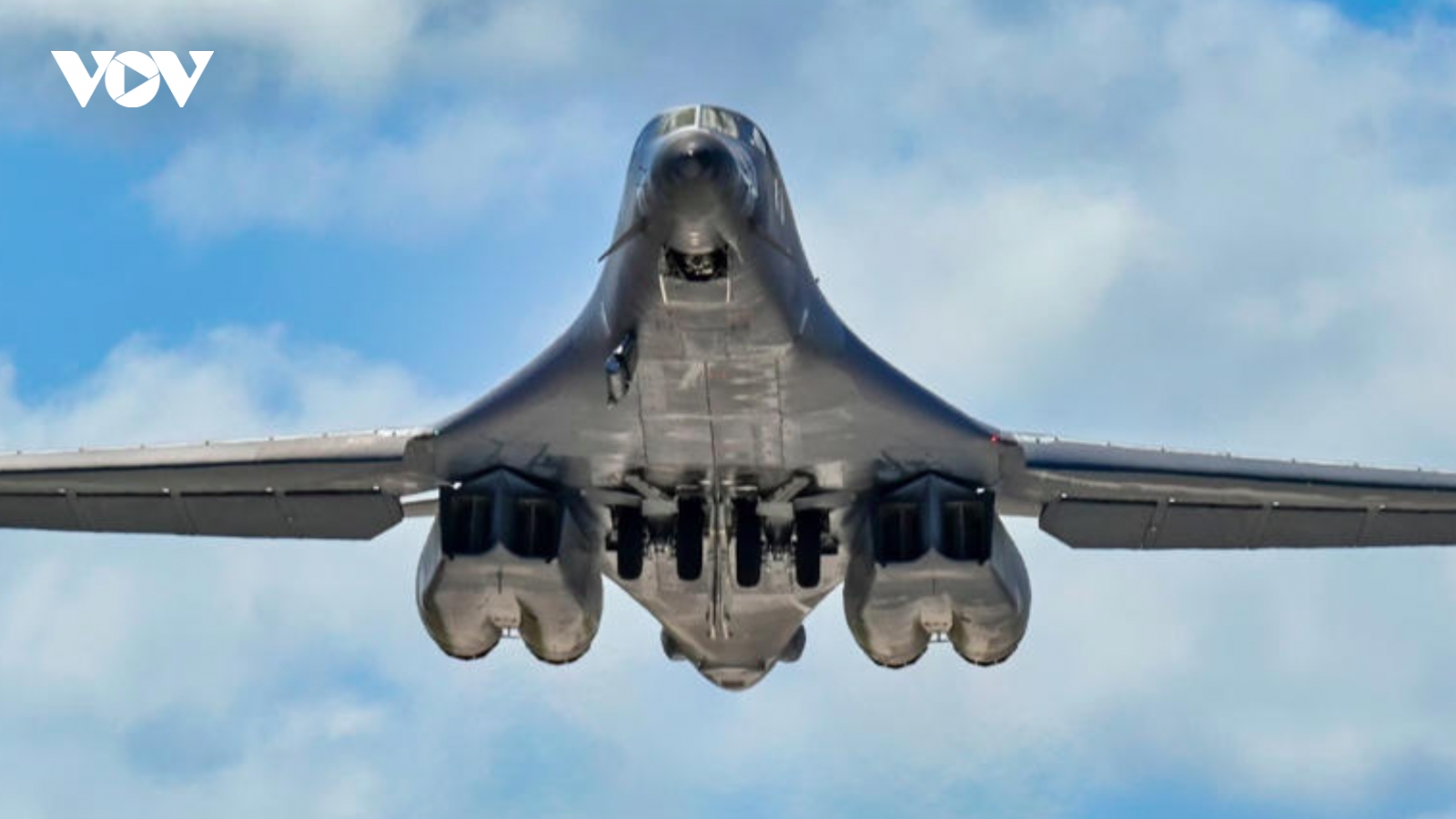 Mỹ điều oanh tạc cơ B-1B đánh Iran, hé lộ nghịch lý trên chiến trường