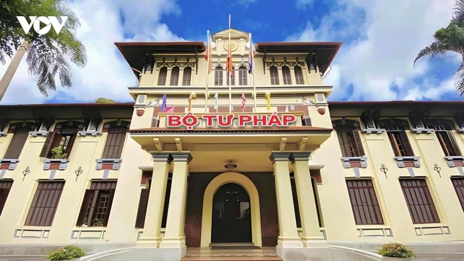 Ban hành danh sách 3 đơn vị công lập trực thuộc Bộ Tư pháp
