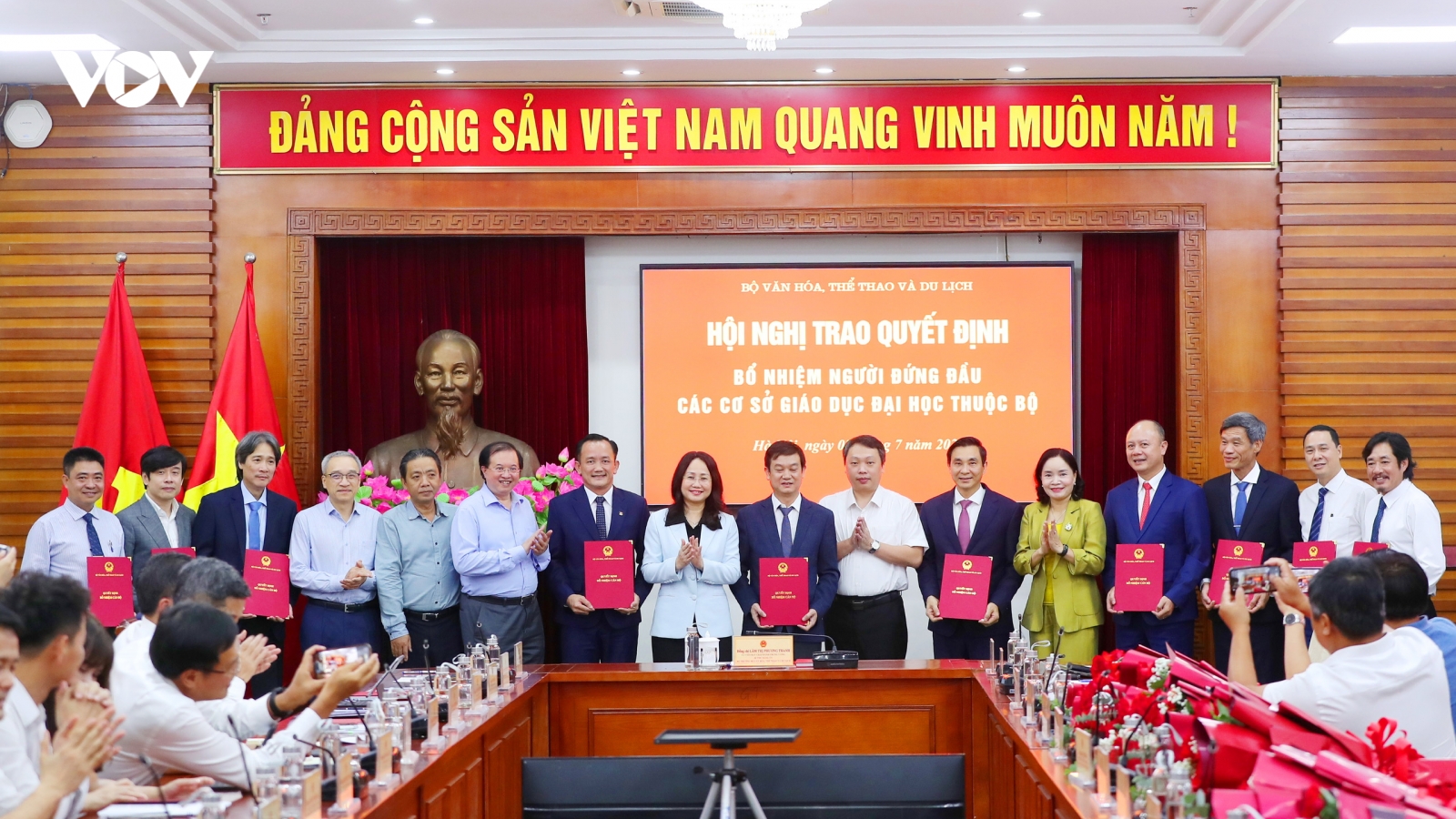 Bộ VHTTDL bổ nhiệm lãnh đạo mới cho 10 trường đại học trực thuộc