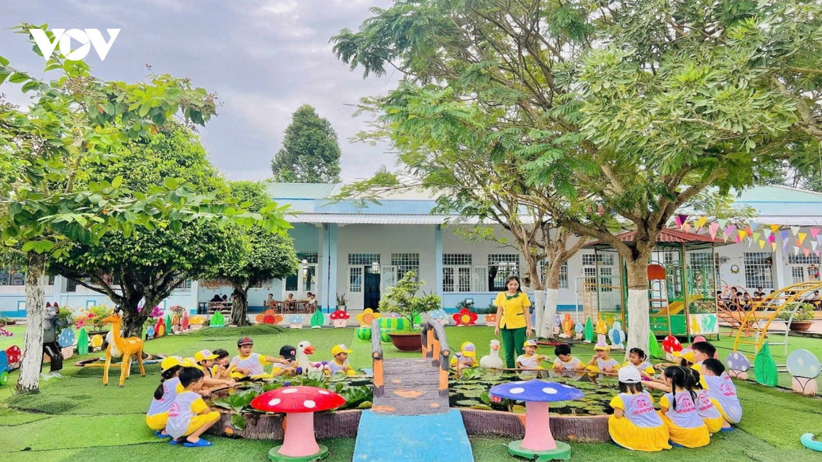 Cần Thơ hỗ trợ 960.000 đồng/tháng cho giáo viên, nhân viên mầm non công lập