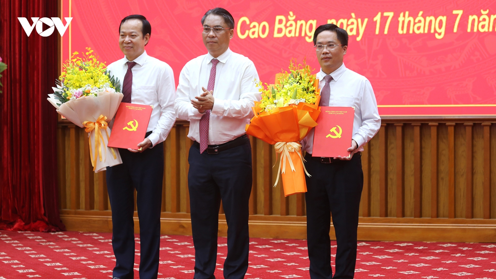 Cao Bằng công bố các quyết định điều động, bổ nhiệm cán bộ