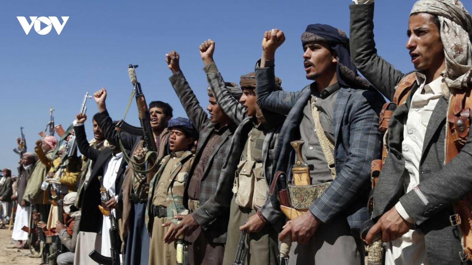 Houthi dọa tấn công hạ tầng dầu mỏ tại Saudi Arabia