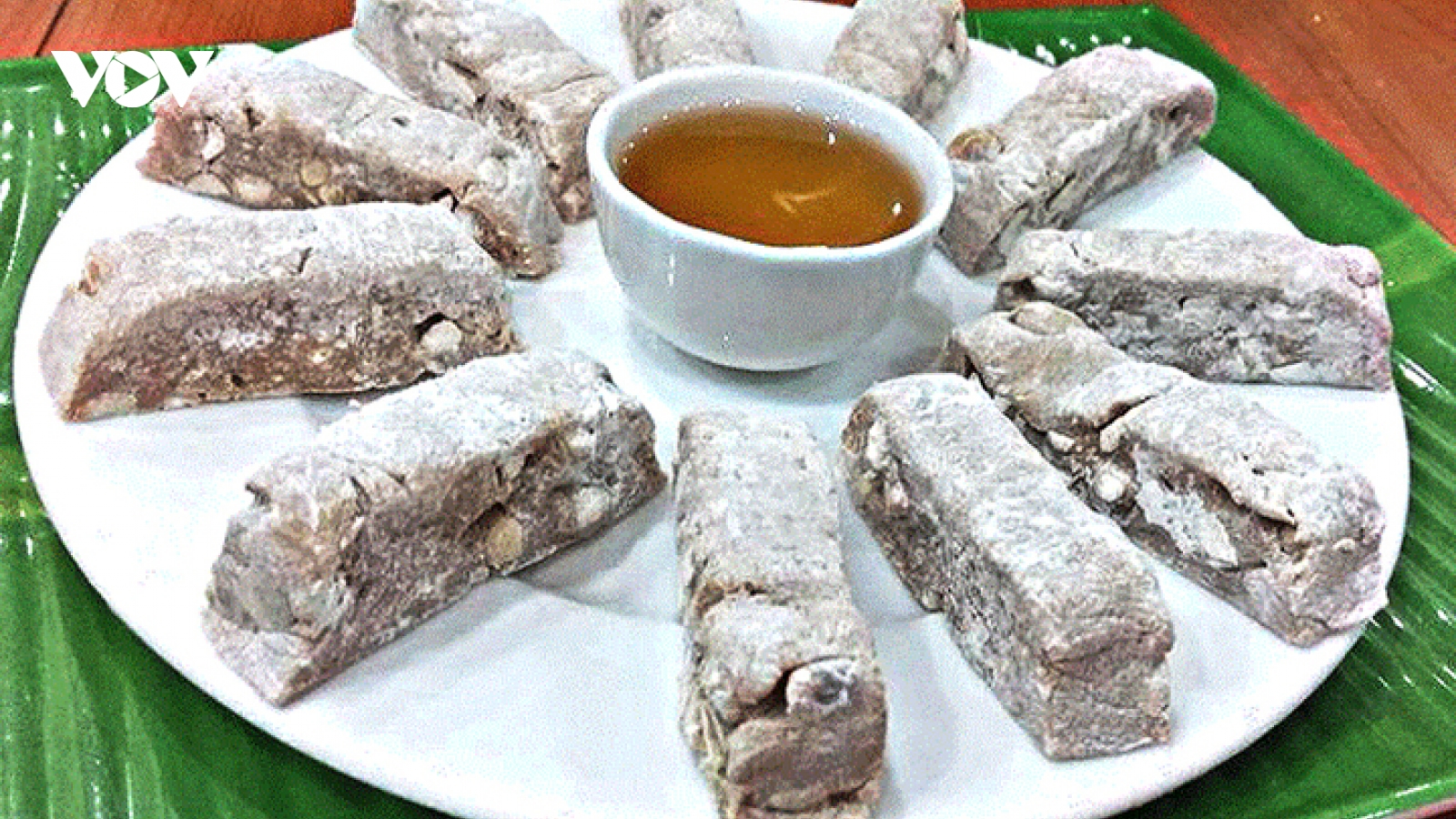 Vì sao gọi là chè lam?